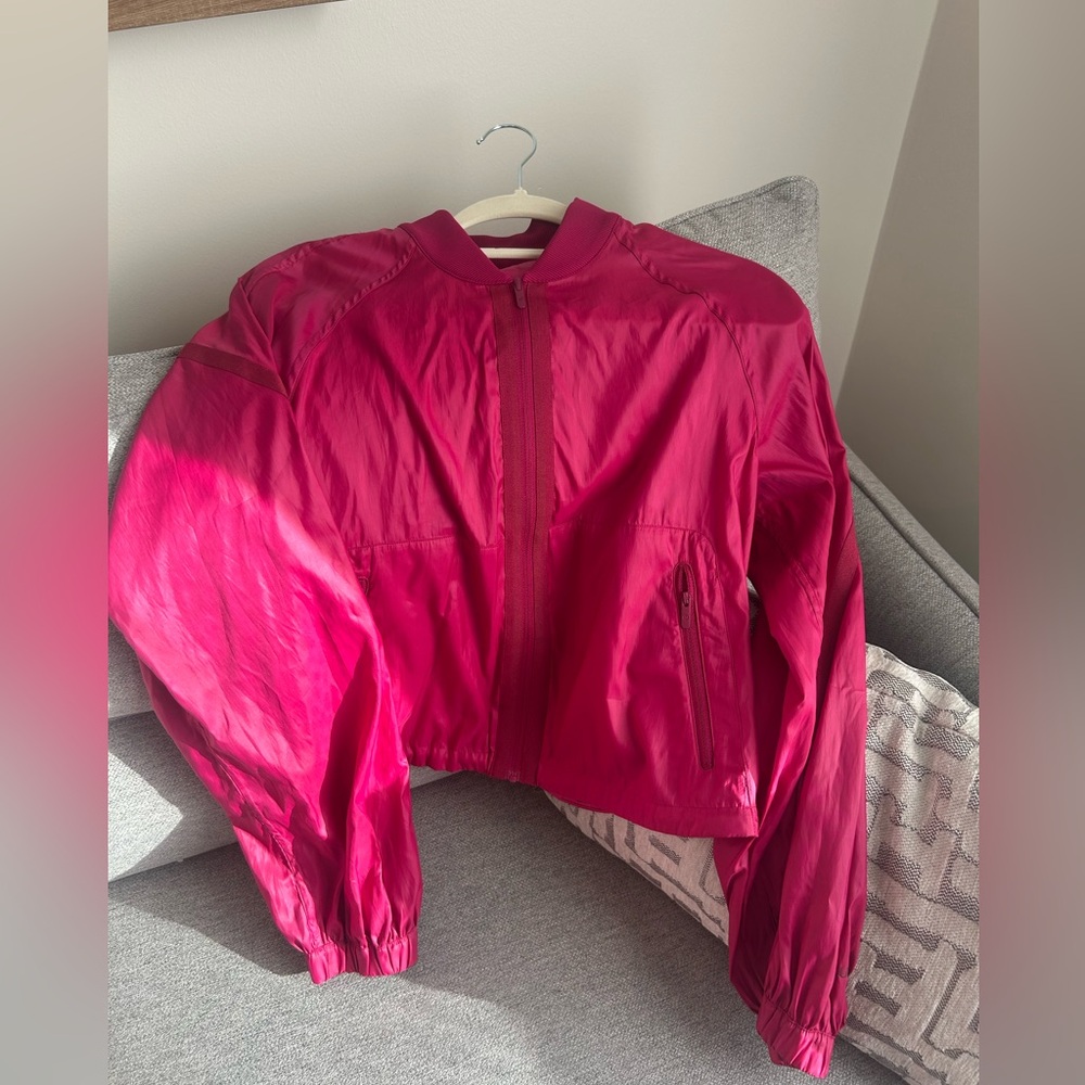 Lululemon Athletica Reversible Drape-Sleeve Jacket size 6